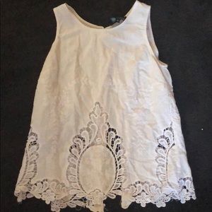 White lace tank top